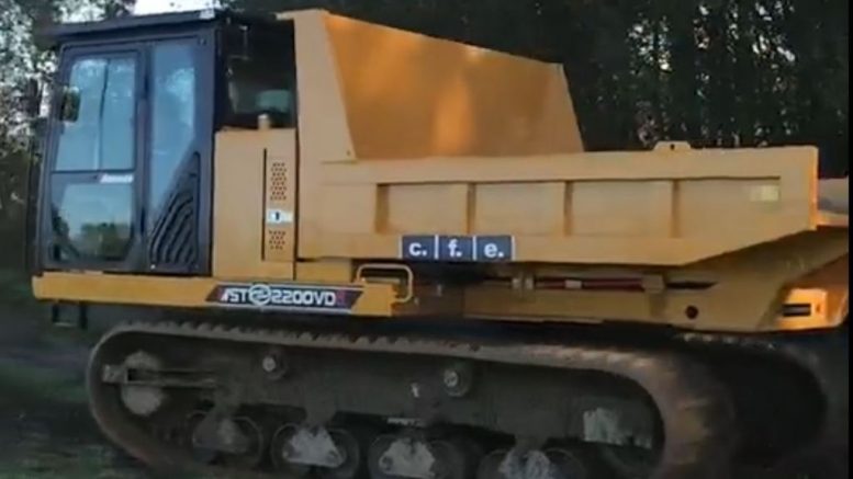 Le matériel CFE Location en action : Dumper Morooka mst-2200
